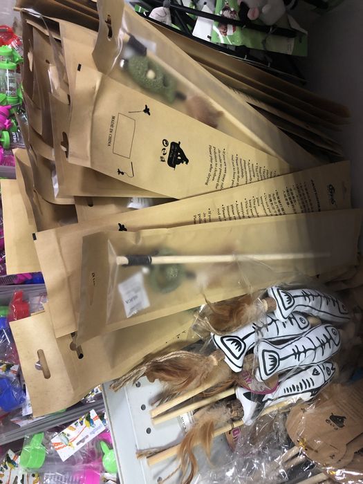 Игрушки дразнилки для кошек