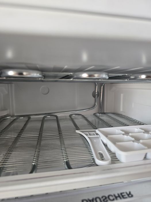 Продам морозильную камеру