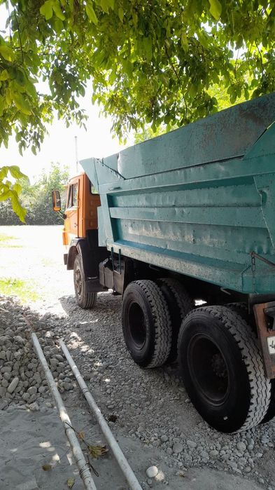 Kamaz samosval sotiladi