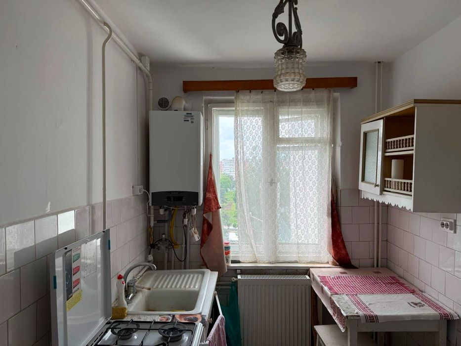 Inchiriez apartament 2 camere