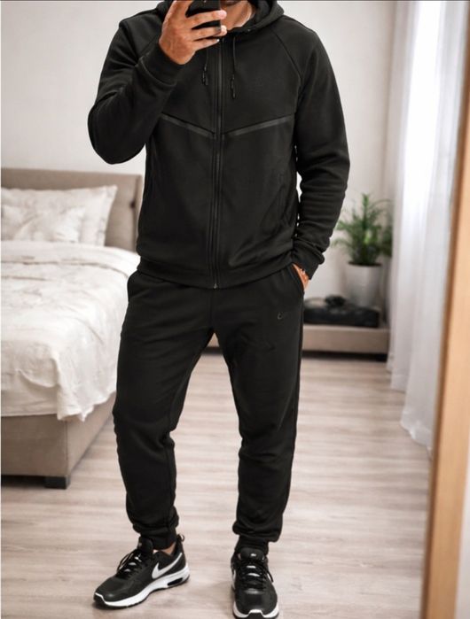 Trening Nike negru