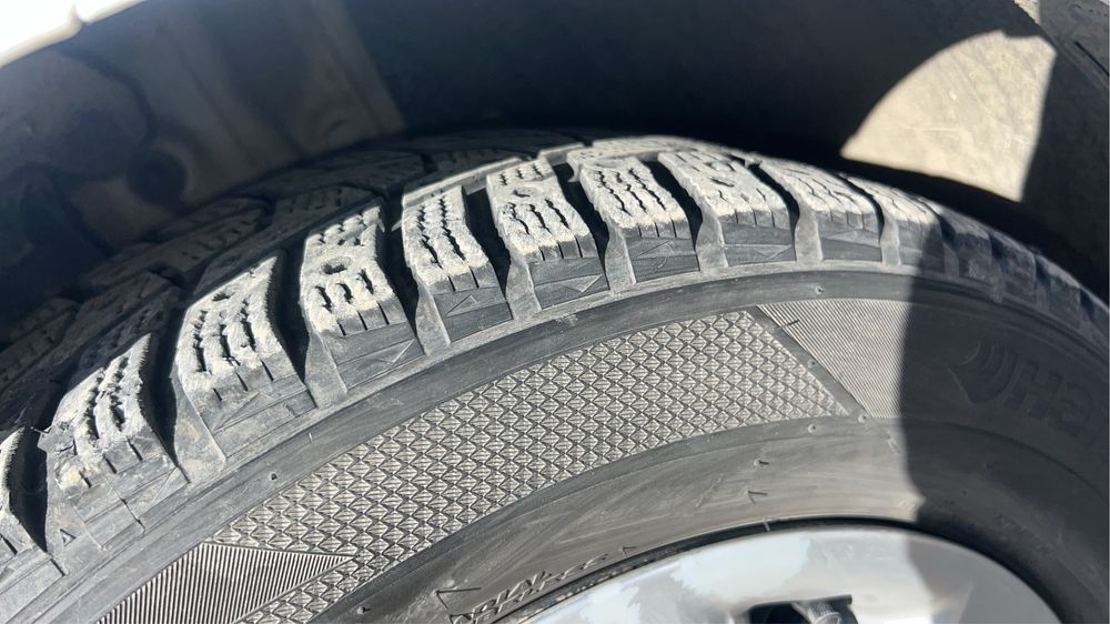 Зимний колеса шипы 195/65/15