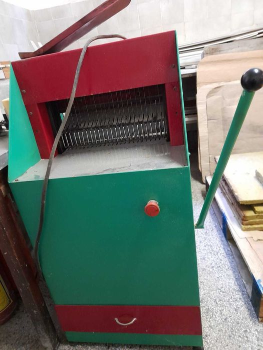 Машина за рязане на хляб