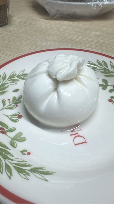 Буррата. ………………….