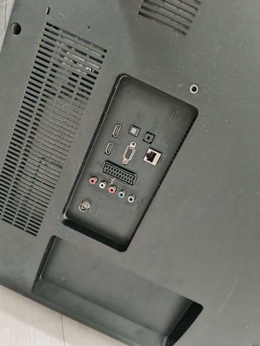 Телевизор LG 42 дюима