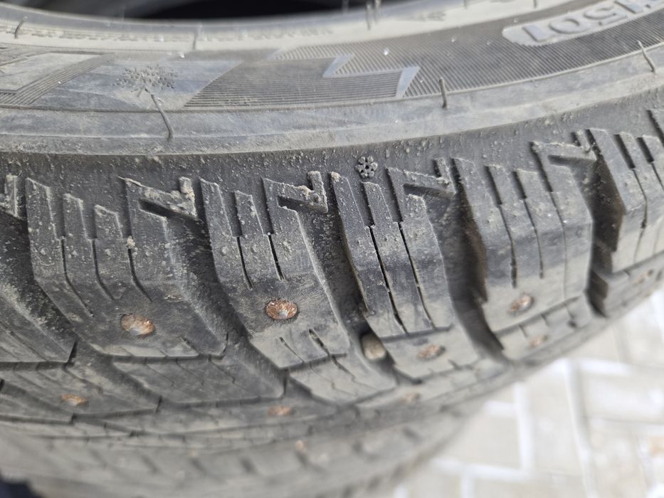 Шины зимние с шипами
