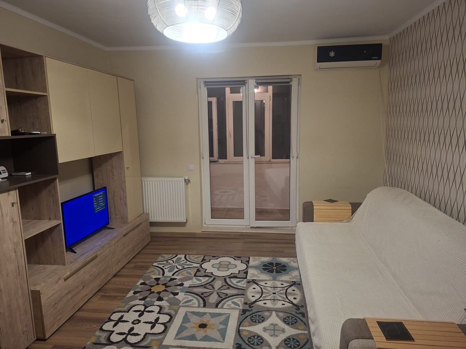 Inchiriez apartament 2 camere semidecomandat, zona  Bularga/Baza 3