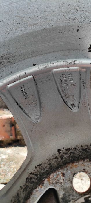 Джанти с гуми от Ауди A3