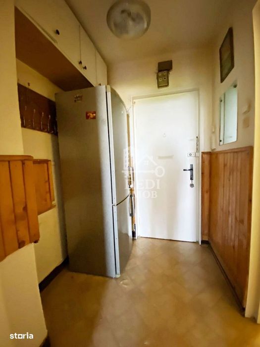 Apartament cu 1 camera de vanzare zona Decebal, Oradea