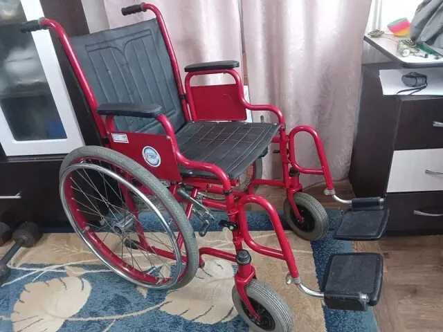 Продам инвалидные Коляски