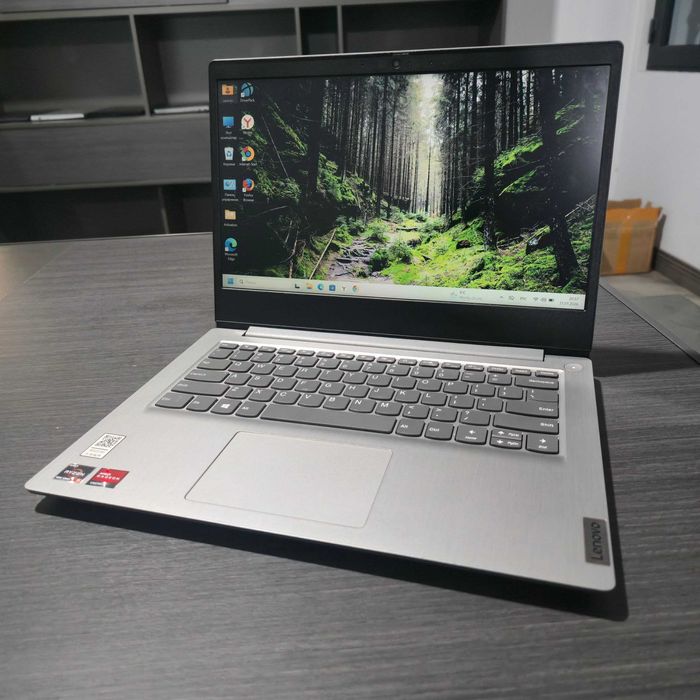 Lenovo IdeaPad Ryzen 5 SSD 256/8 GB