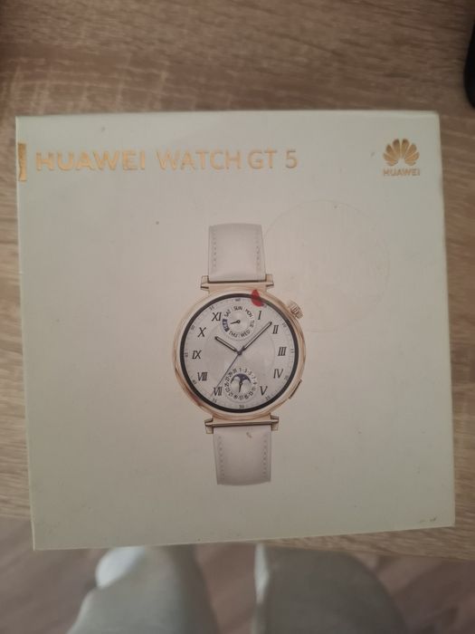 Часовник Huawei Watch GT 5