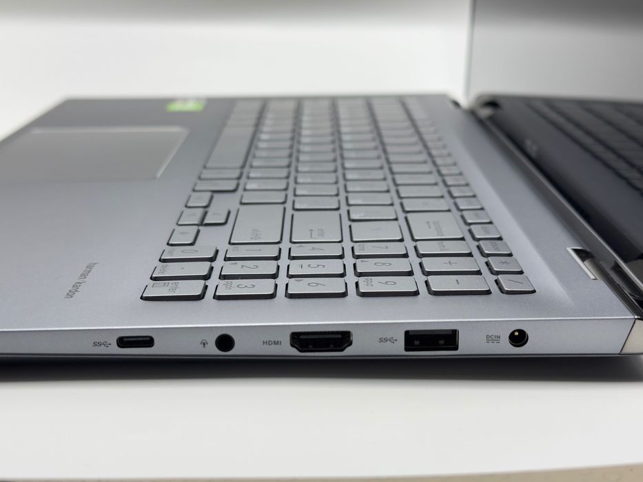 ASUS Zenbook 15 Q508UG