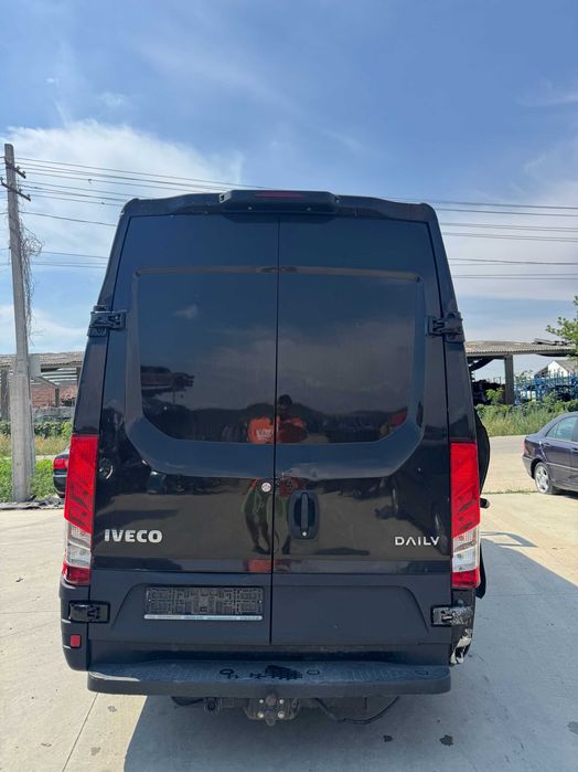 Dezmembrez Iveco Daily 2.3 HPI Euro 5/6 Cutie Manuala