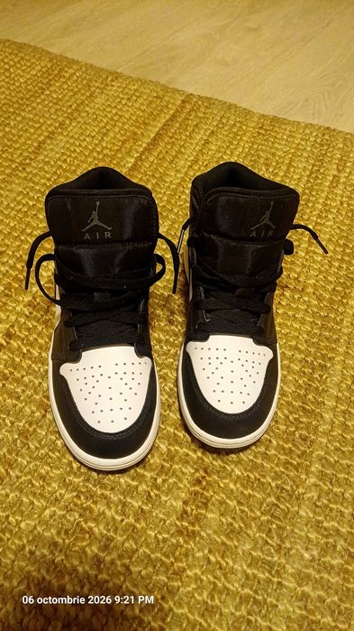 Jordan Air marimea 37.5 gri