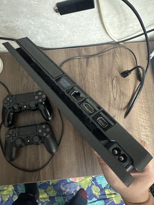 Sony PS 4 Slim 512gb