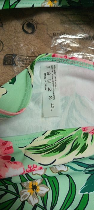 Продам новый женский купальник.