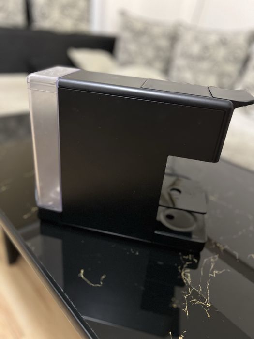 Кафе машина illy с капсули