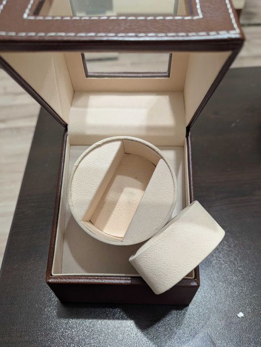 Кутия навиване на часовник