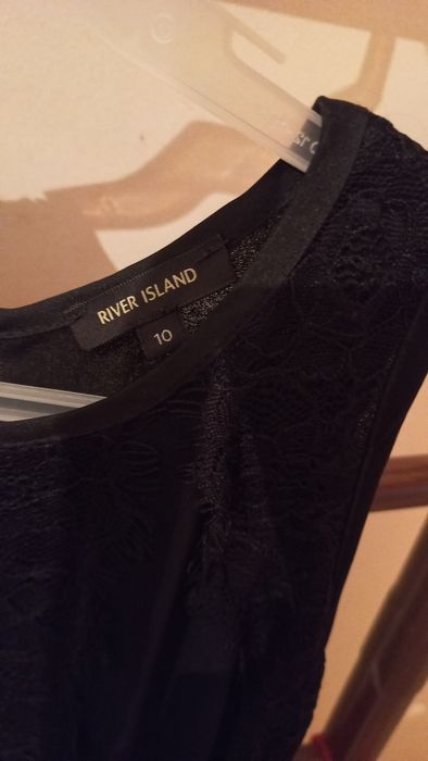 Два платья на праздник