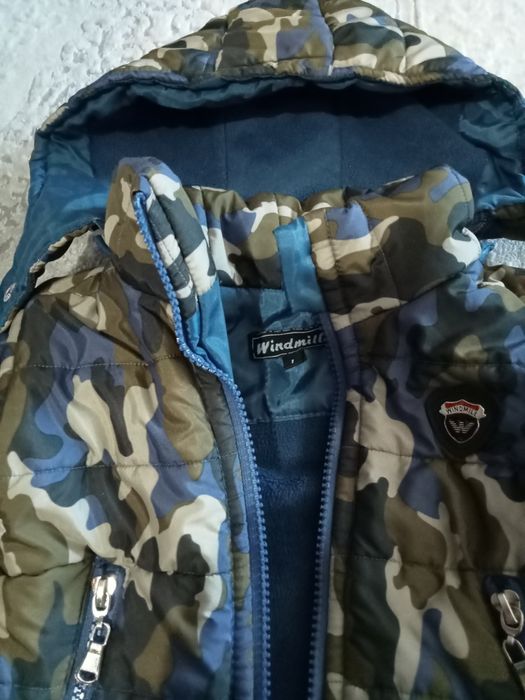 Куртка детская .