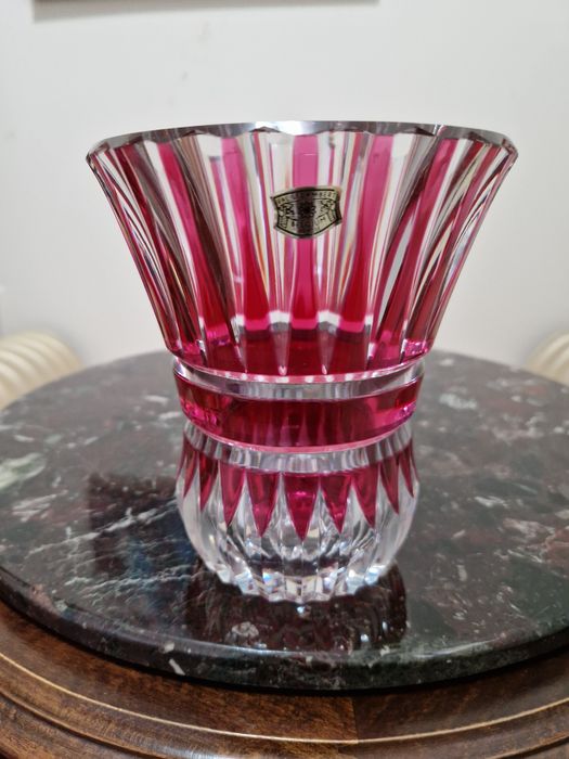 Уникална английска белгийска кристална ваза Val Saint Lambert