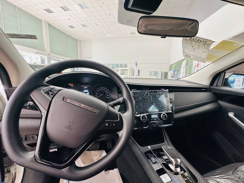 Nissan venuchi D60 plus