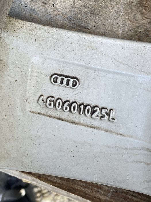 17 цола 5 х 112 мм Ауди , Audi Q 5 , A 6 , Q 3 , A 4  , A 3