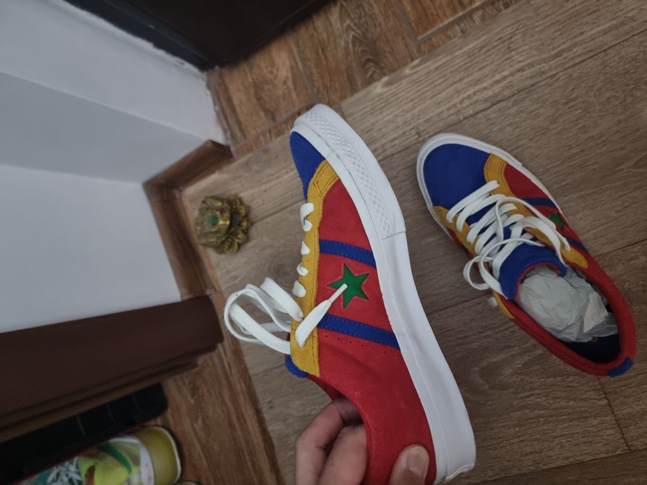 Converse marimea 43