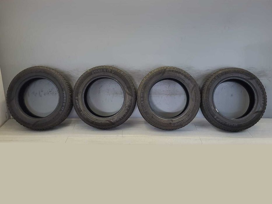 Anvelope 215/65 R17, iarna, Semperit, DOT 2021