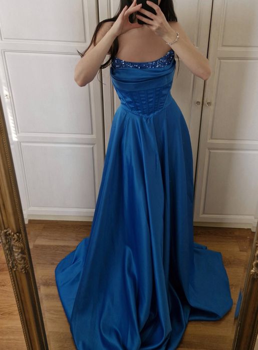 Нова дамска официална дълга рокля