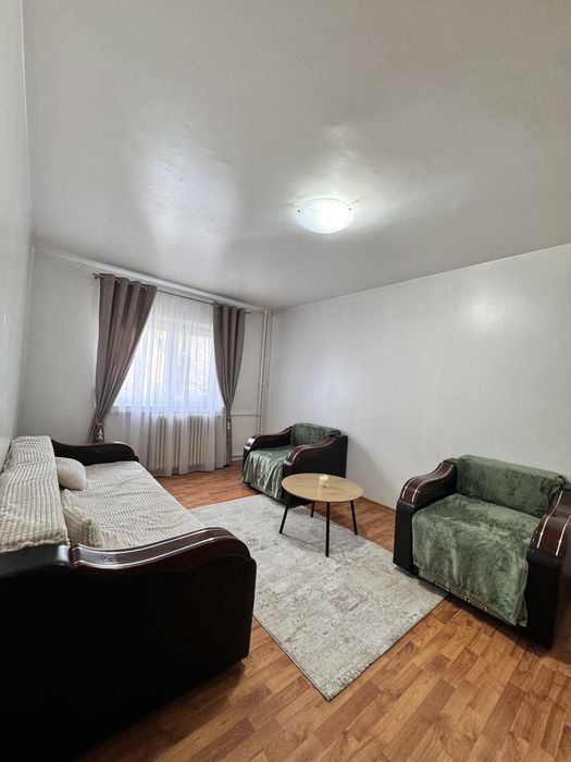 Apartament de inchiriat