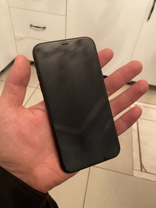 Iphone xr 64gb 79% аккум