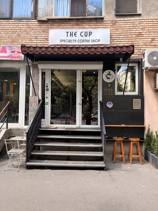 Spatiu comercial/Cafenea