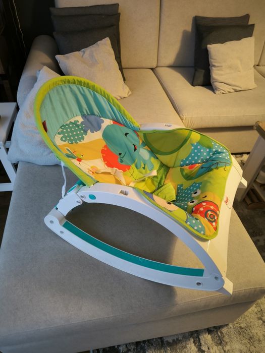 Fisher Price Преносим люлеещ се стол 3в1 ТРОПИЧЕСКА ГОРА
Прескачане 
П