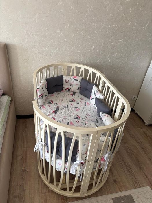 Детская кровать с матрацем