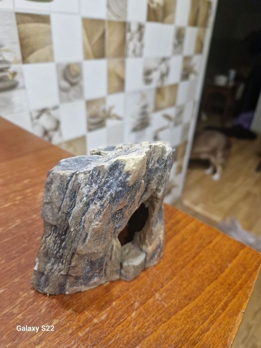 Продам грот для аквариума.