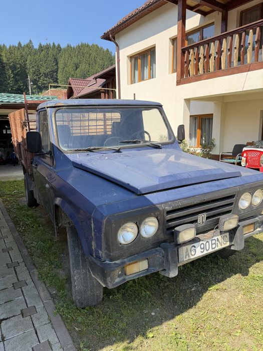Vand Camioneta Aro 320