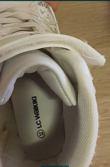 Високи кецки LC WAIKIKI, гуменки Мат Стар 28 номер