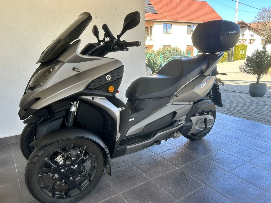 Quadro Qv3, 2021, se conduce cu catg.B!!!