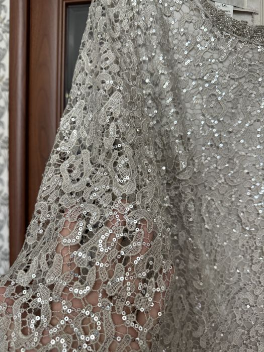 Продам платье