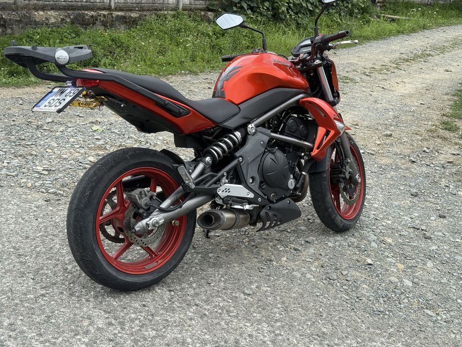 Motocicletă Kawasaki ER6N,2010 3350€€