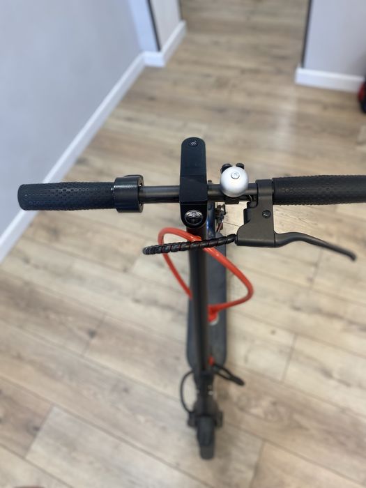 Xiaomi Mi Electric Scooter