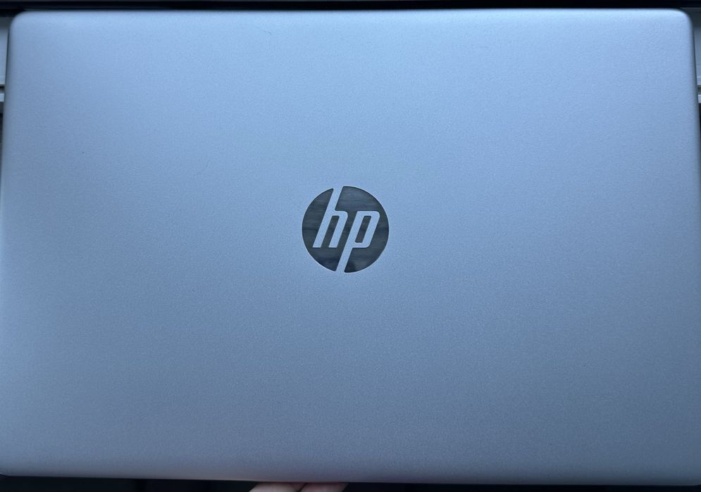 Laptop HP 15s – Ryzen 5 5500U, 16GB RAM, SSD 512GB, Windows 11 – Ca nou