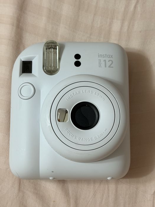 Instax Mini 12 фотоаппарат