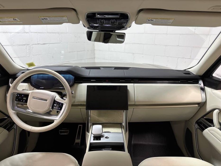 Land Rover Range Rover P615 SV LWB