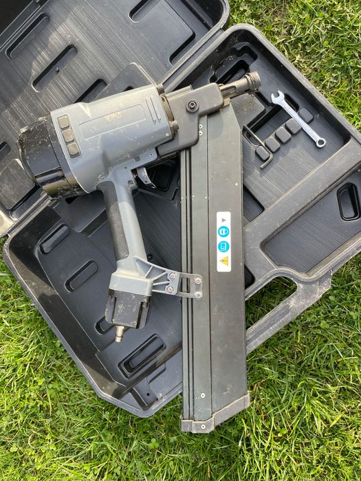 Пистолет/Такер за пирони Craftomat