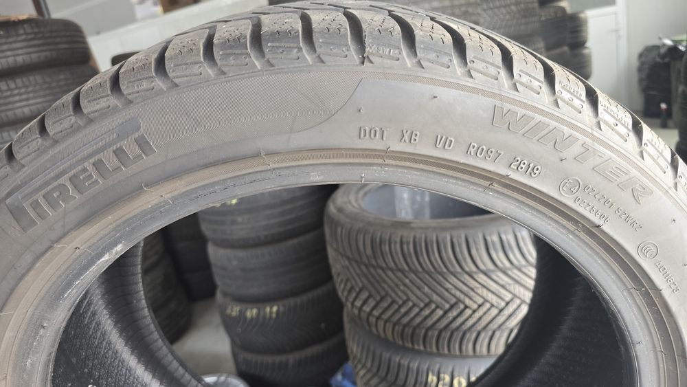 Anvelope Iarna Pirelli SottoZero 245 40 18