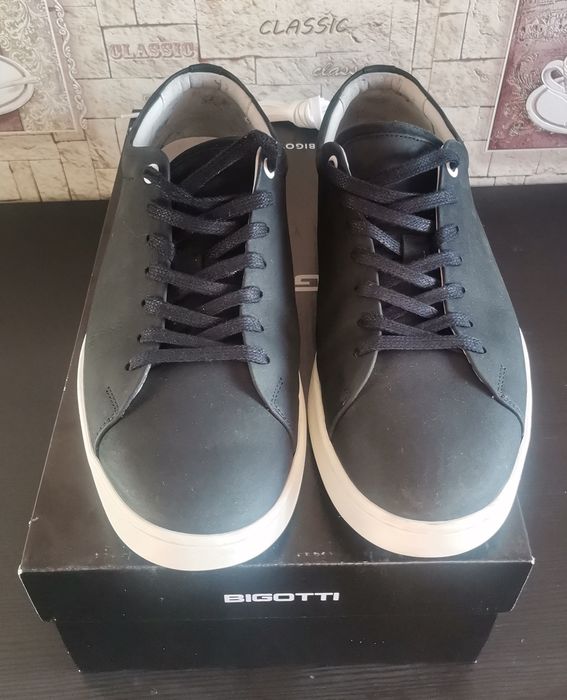 Sneakers bleumarin piele naturala extra Light