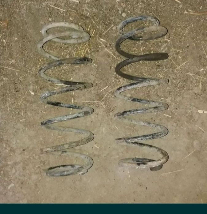 Продам.  пружины